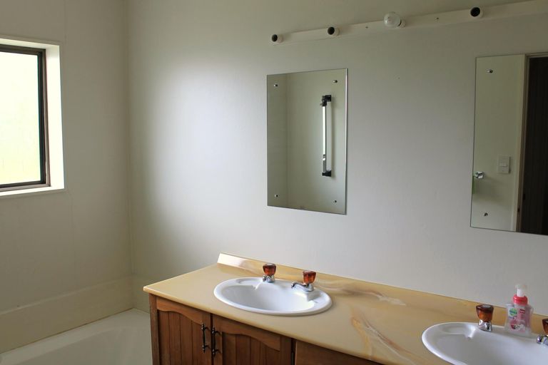 Photo of property in 25c Hawkings Crescent, Kerikeri, 0230