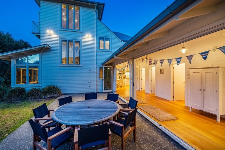 Photo of property in 20 Waetford Road, Matapouri, Whangarei, 0173