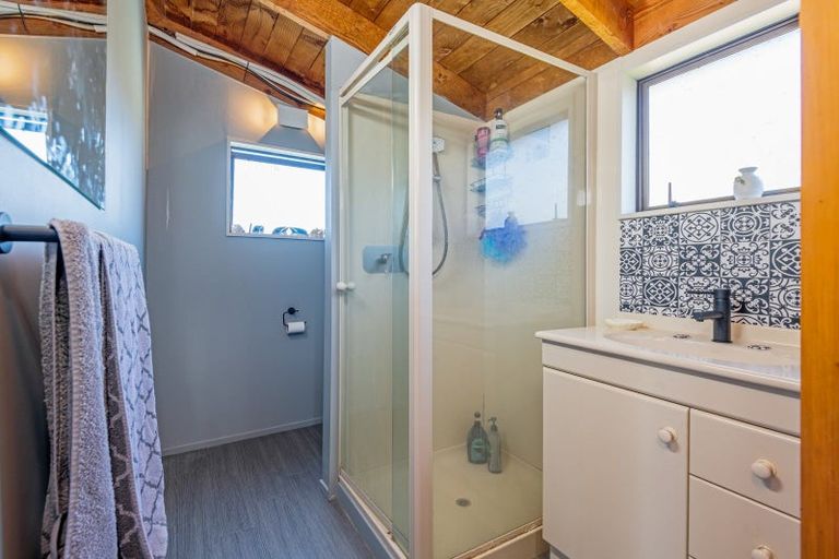 Photo of property in 24 Halls Road, Pahiatua, 4910