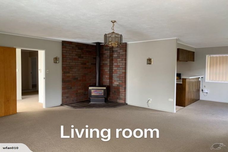 Photo of property in 383 Hobsonville Road, Hobsonville, Auckland, 0618