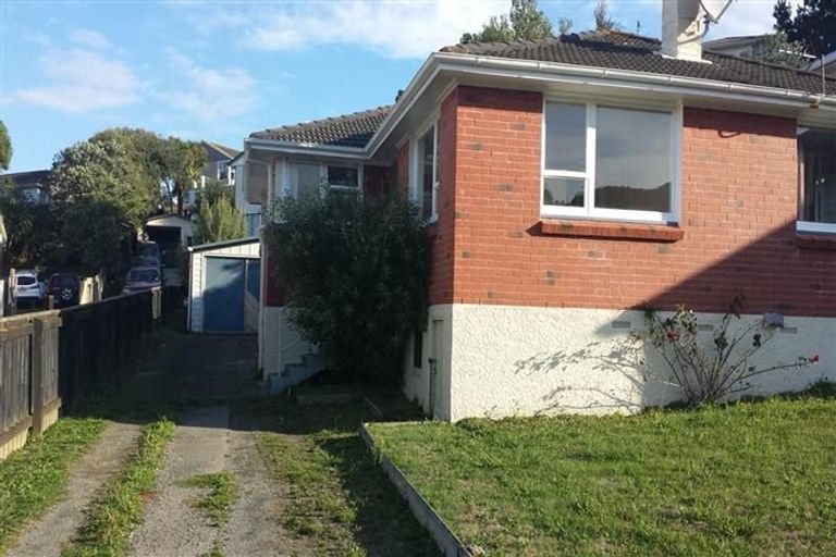 Photo of property in 19 Mahinawa Street, Takapuwahia, Porirua, 5022