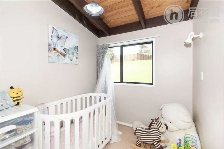 Photo of property in 9 Danbury Drive, Torbay, Auckland, 0630