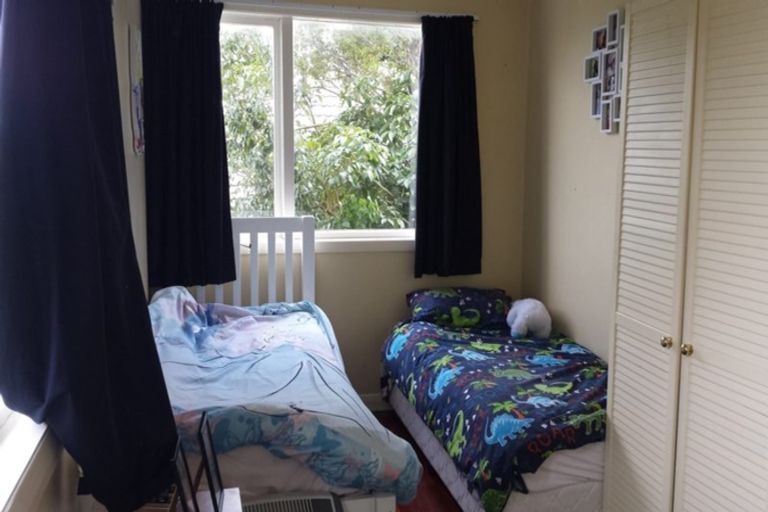 Photo of property in 43b Baroda Street, Khandallah, Wellington, 6035