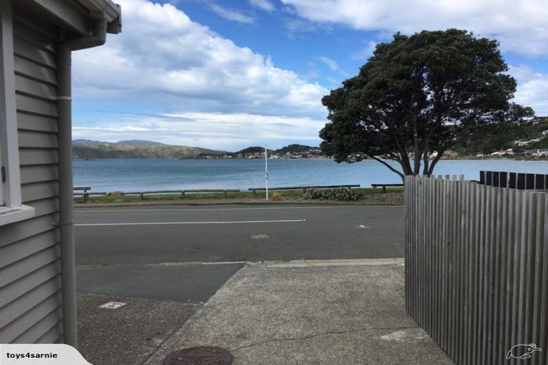 Photo of property in 1/231 Marine Parade, Seatoun, Wellington, 6022
