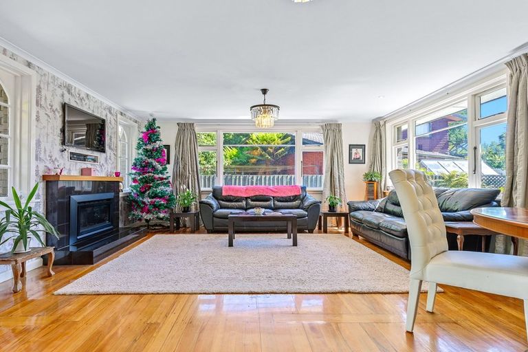 Photo of property in 326 Riverlaw Terrace, Saint Martins, Christchurch, 8022