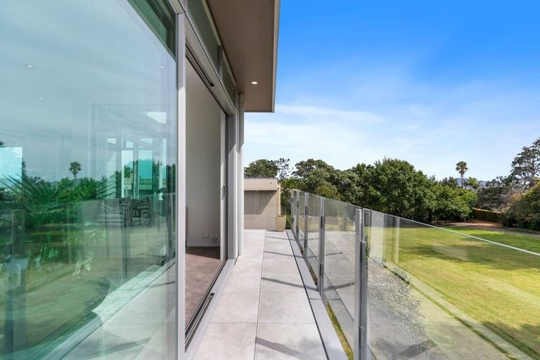 Photo of property in 80 Bleakhouse Road, Howick, Auckland, 2014