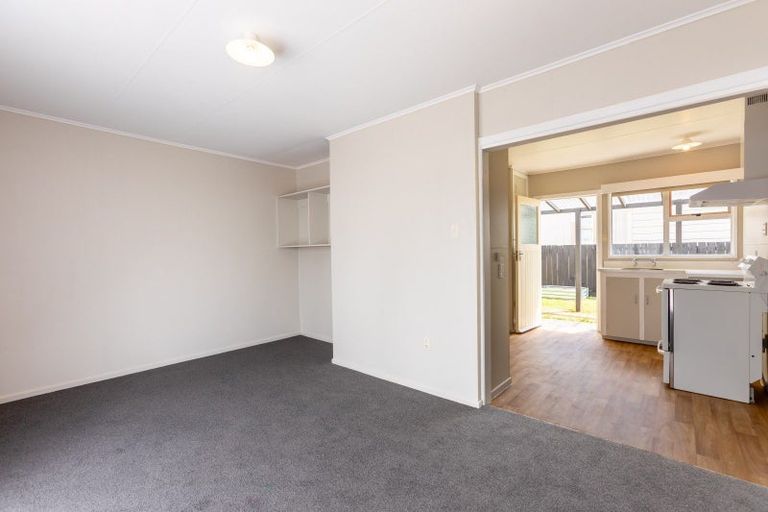 Photo of property in 2/222 High Street, Dannevirke, 4930