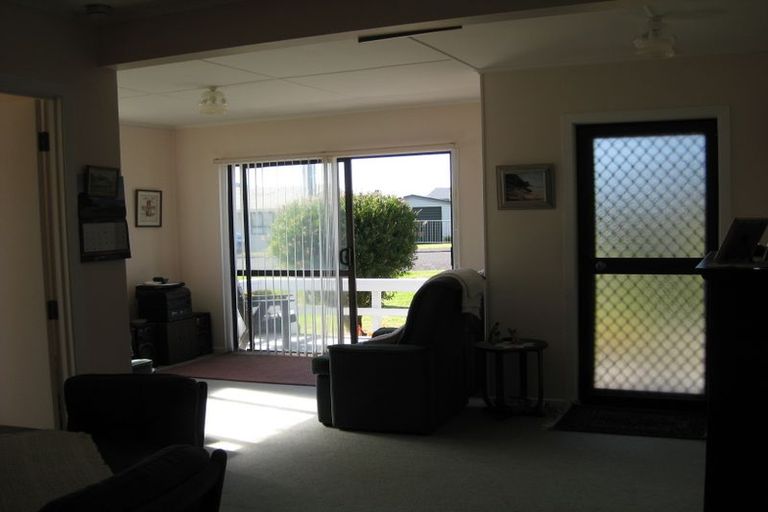 Photo of property in 7 Wallnutt Avenue, Waihi Beach, 3611