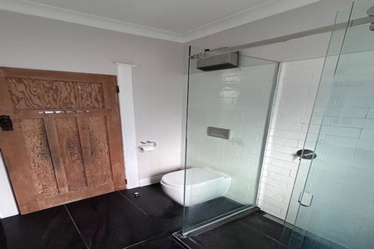 Photo of property in 29 Rotherham Terrace, Miramar, Wellington, 6022
