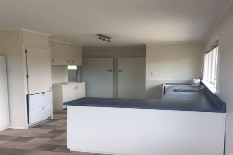 Photo of property in 75 Smith Street, Woolston, Christchurch, 8062