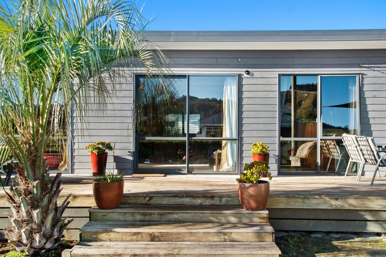 Photo of property in 27 Ocean Breeze Drive, Waihi Beach, 3611