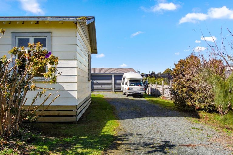 Photo of property in 26 Pearson Street, Mangawhai, 0505