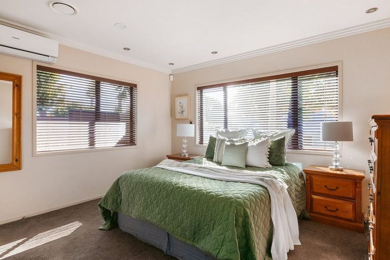 Photo of property in 8 Contour Avenue, Pyes Pa, Tauranga, 3112