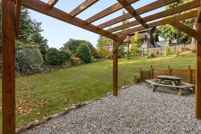 Photo of property in 8 Drake Place, Lake Hawea, Wanaka, 9382