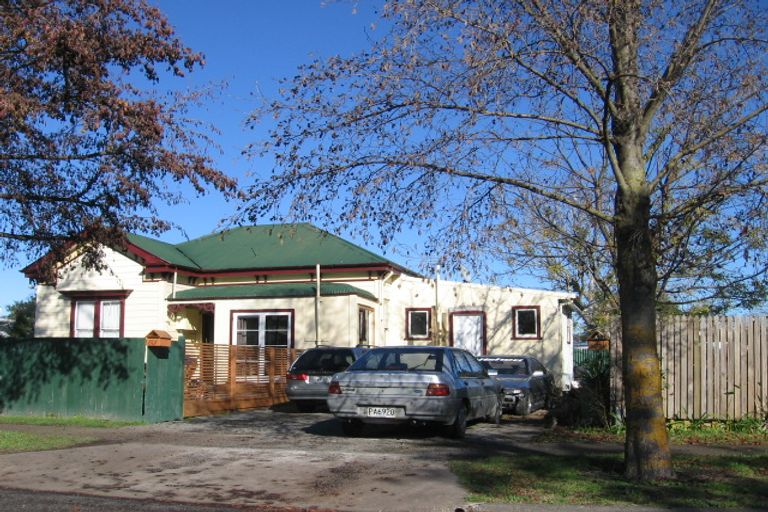 Photo of property in 809 Lyell Street, Akina, Hastings, 4122