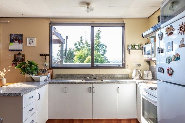 Photo of property in 8 Greenpark Way, Greerton, Tauranga, 3112