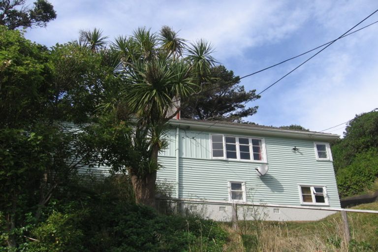 Photo of property in 18-20 Tannadyce Street, Strathmore Park, Wellington, 6022