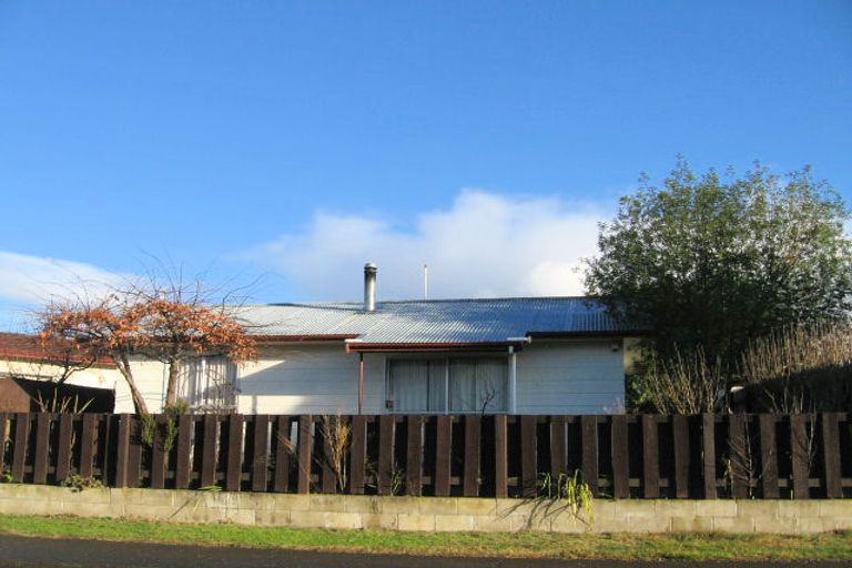 Photo of property in 2a Raleigh Place, Flaxmere, Hastings, 4120