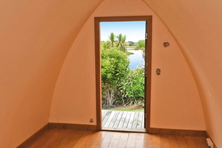 Photo of property in 19a Pakeho Road, Kaiwaka, 0573