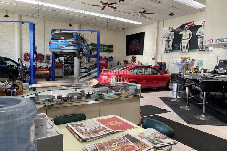 Photo of property in 16-18 Moa Street, Otahuhu, Auckland, 1062