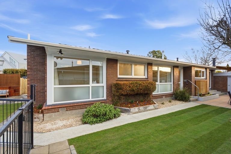 Photo of property in 6 Camelot Street, Ilam, Christchurch, 8041