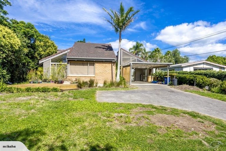 Photo of property in 28 Totara Road, Whenuapai, Auckland, 0618