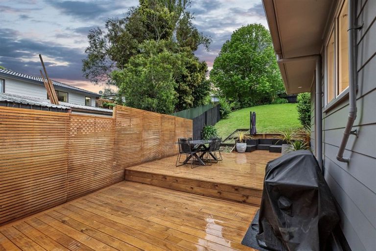 Photo of property in 6 Skyla Place, Massey, Auckland, 0614