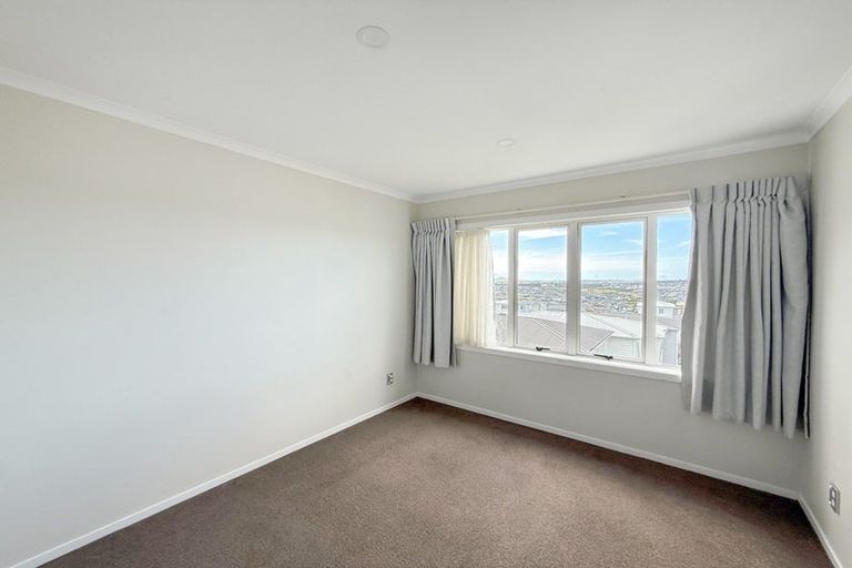 Photo of property in 7 Panakenake Way, Flat Bush, Auckland, 2019