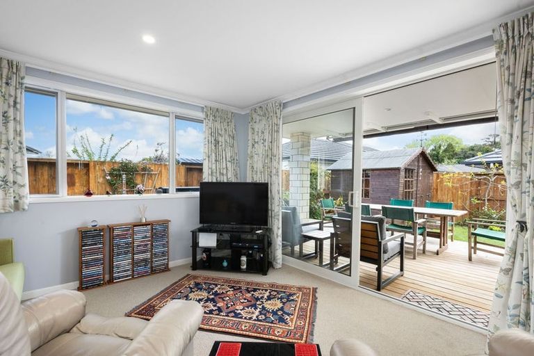 Photo of property in 9 Friis Drive, Katikati, 3178