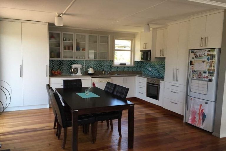 Photo of property in 26 Palmerston Road, Havelock North, 4130