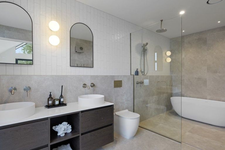 Photo of property in 14 Ross Road, Tariki, Stratford, 4390