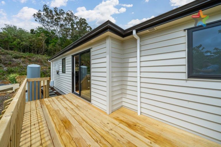 Photo of property in 2 Te Ara O Tahumate, Stokes Valley, 5019