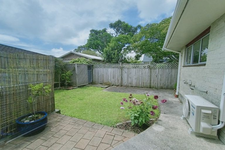 Photo of property in 58 Barrett Street, Westown, New Plymouth, 4310