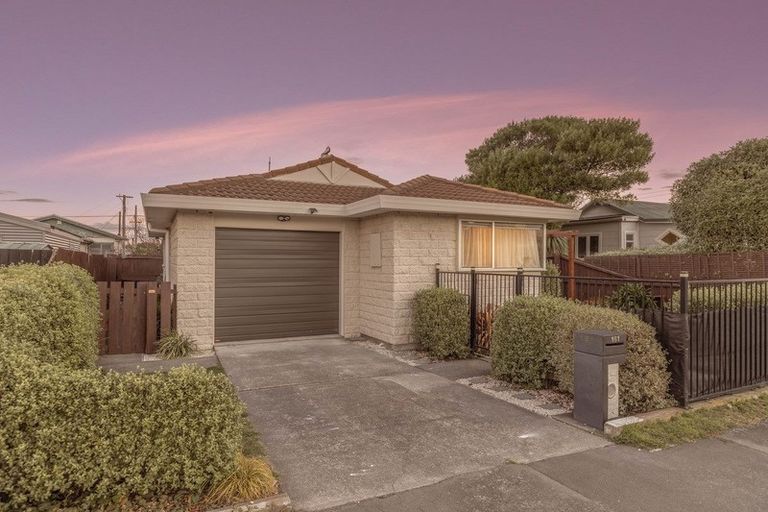 Photo of property in 161 Pacific Road, North New Brighton, Christchurch, 8083