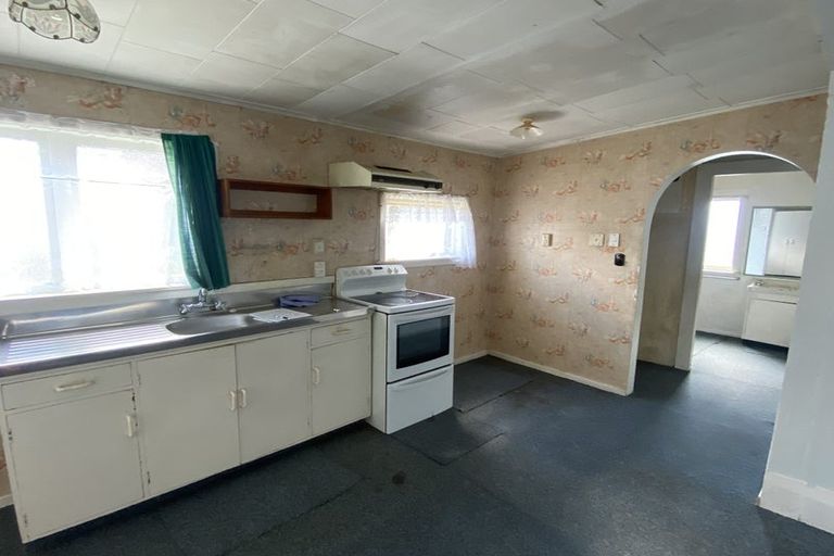 Photo of property in 232 Great South Road, Huntly, 3700