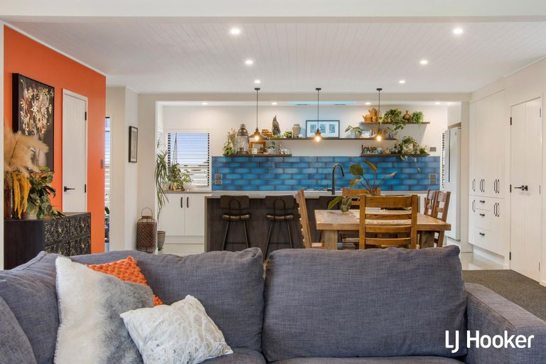 Photo of property in 38b Hillview Road, Waihi Beach, 3611