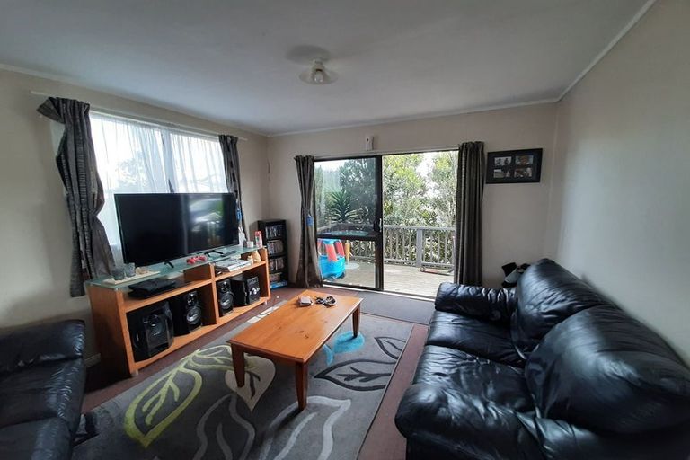 Photo of property in 6 Solveig Place, Randwick Park, Auckland, 2105