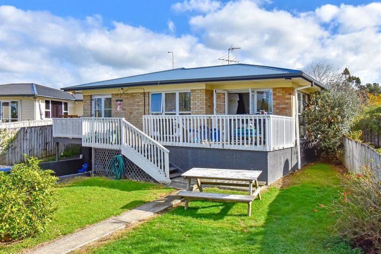 Photo of property in 1/415 Great South Road, Opaheke, Papakura, 2113