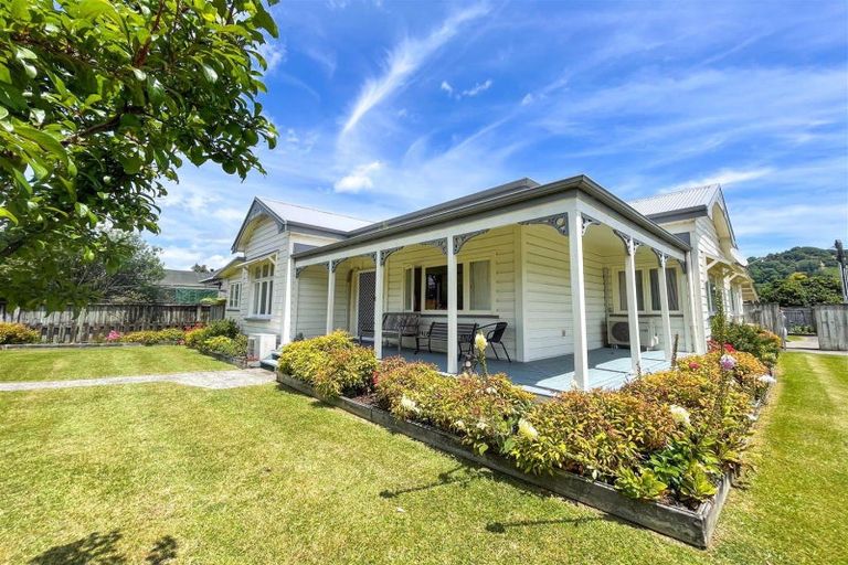 Photo of property in 10 Carroll Street, Te Kuiti, 3910