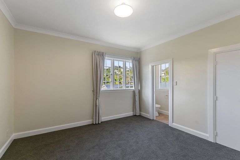 Photo of property in 14 Delhi Crescent, Khandallah, Wellington, 6035