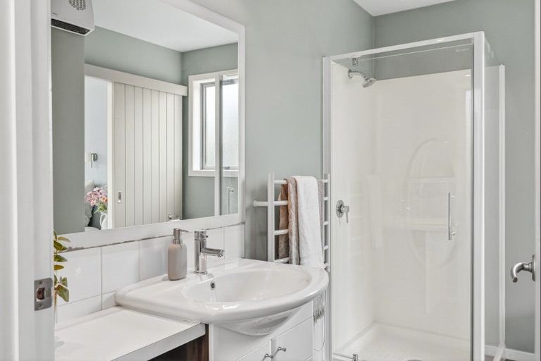 Photo of property in 9 Matthews Crescent, Cromwell, 9310