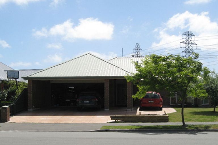 Photo of property in 55 Chesterfield Mews, Russley, Christchurch, 8042