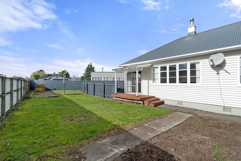 Photo of property in 10 Mcgregor Crescent, Masterton, 5810