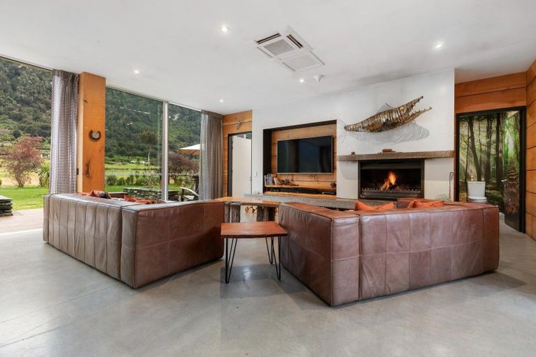 Photo of property in 46 Tui Drive, Mount Creighton, Queenstown, 9371
