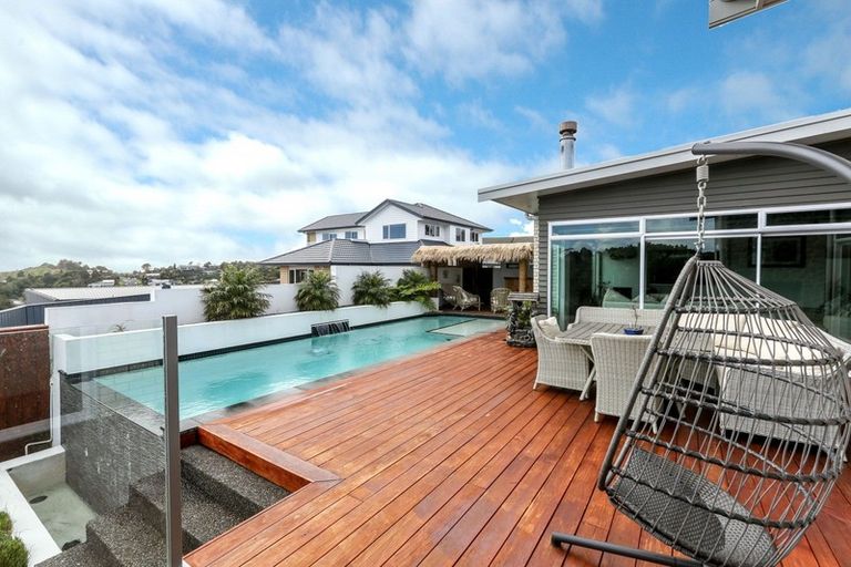 Photo of property in 192a Heta Road, Highlands Park, New Plymouth, 4312