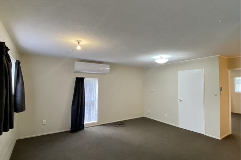 Photo of property in 1/11 Rotoiti Street, Johnsonville, Wellington, 6037