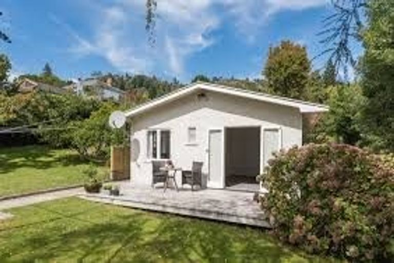 Photo of property in 17b Brougham Street, Nelson South, Nelson, 7010