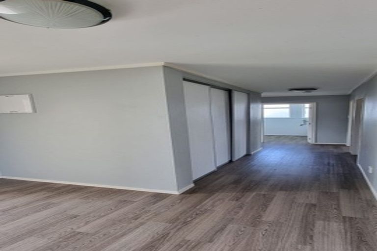 Photo of property in 10 Herewini Street, Meremere, Mercer, 2474