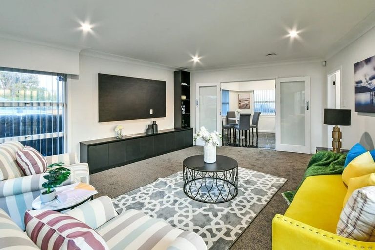 Photo of property in 51 Willis Road, Papakura, 2110