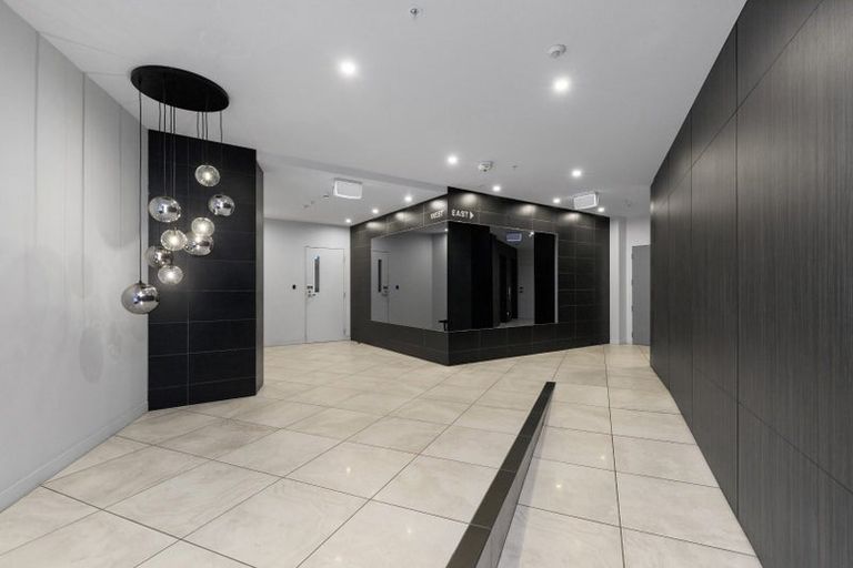 Photo of property in Pinnacle Apartments, W402/160 Victoria Street, Te Aro, Wellington, 6011